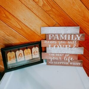 2 decorative home signs about hope and family
